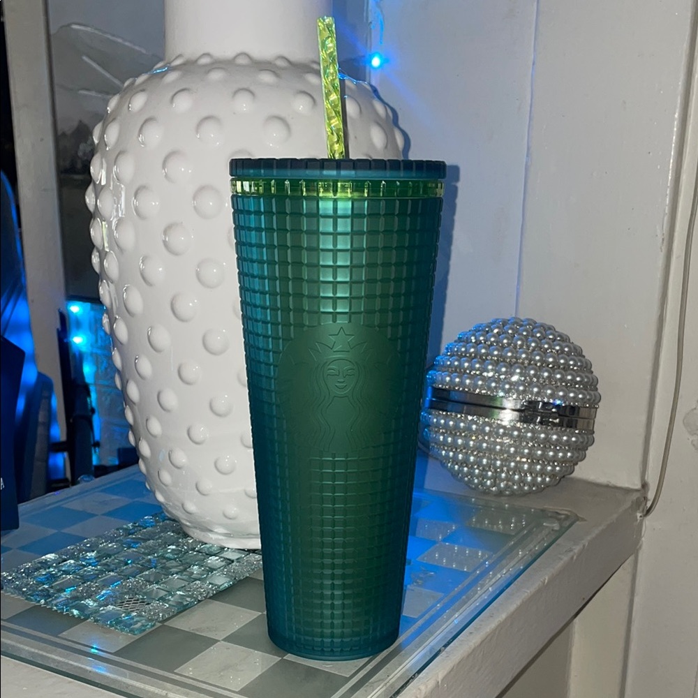 New Starbucks Green Textured Tumbler with Straw